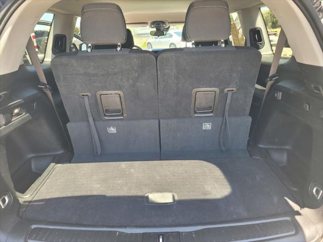 2023 Jeep Grand Cherokee L Laredo 4x4