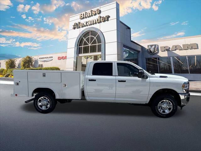 2024 RAM Ram 2500 RAM 2500 TRADESMAN CREW CAB 4X4 8 BOX