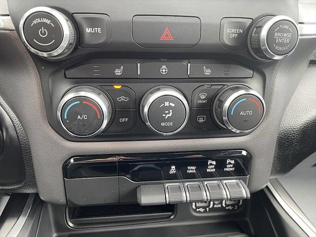 2021 Ram 1500 Big Horn Crew Cab 4x4 5'7" Box