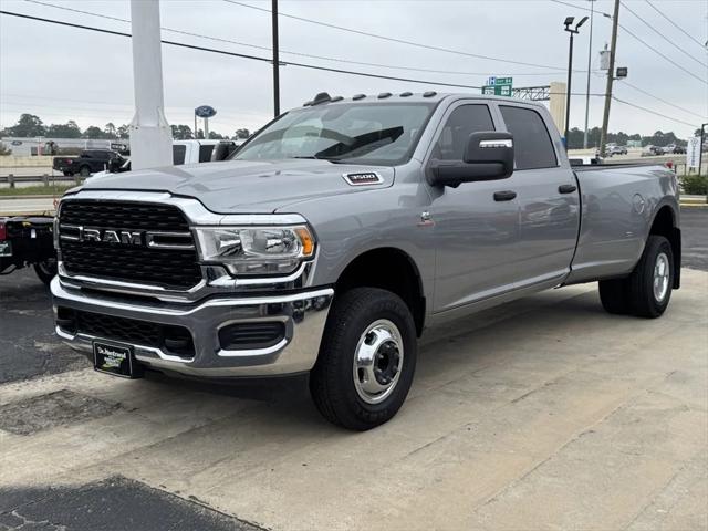 2024 RAM Ram 3500 RAM 3500 TRADESMAN CREW CAB 4X4 8 BOX