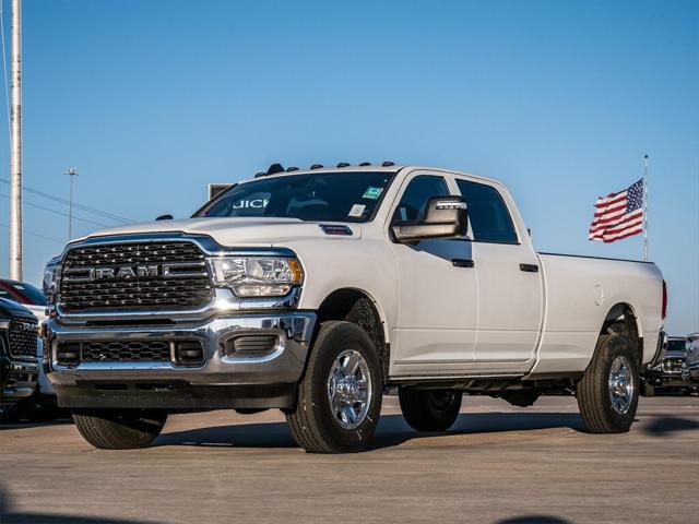 2024 RAM Ram 2500 RAM 2500 TRADESMAN CREW CAB 4X4 8 BOX