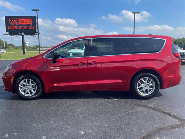 2024 Chrysler Pacifica PACIFICA TOURING L