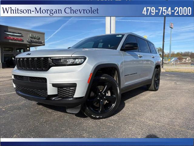 2023 Jeep Grand Cherokee L Altitude 4x4 2023 Jeep Grand Cherokee L Altitude 4x4