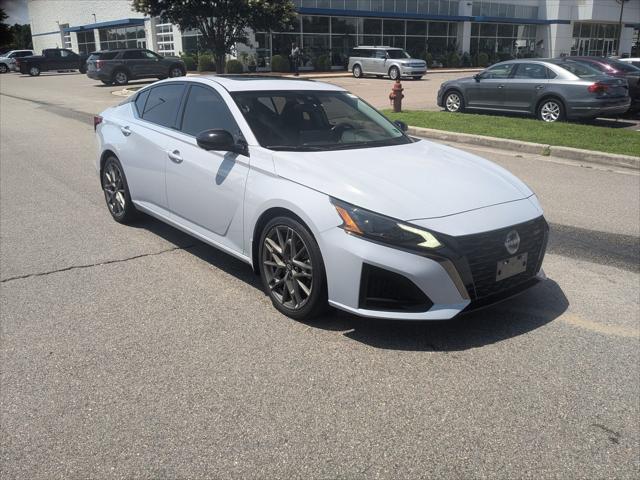 2023 Nissan Altima SR VC-Turbo FWD