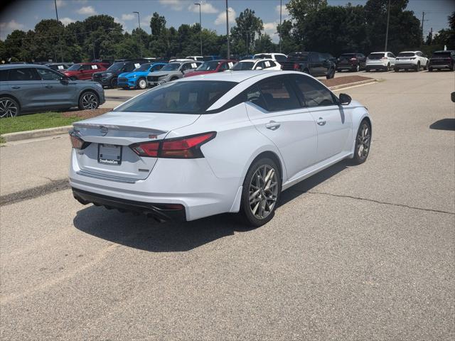 2023 Nissan Altima SR VC-Turbo FWD