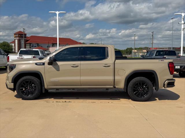 2022 GMC Sierra 1500 4WD Crew Cab Short Box Elevation with 3SB