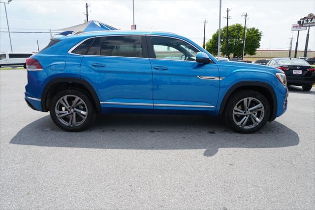 2024 Volkswagen Atlas Cross Sport 2.0T SEL R-Line