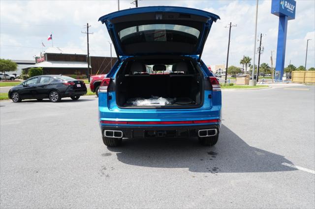 2024 Volkswagen Atlas Cross Sport 2.0T SEL R-Line