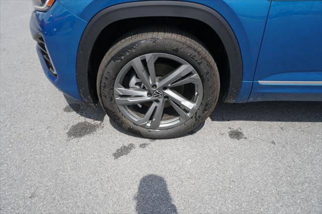 2024 Volkswagen Atlas Cross Sport 2.0T SEL R-Line