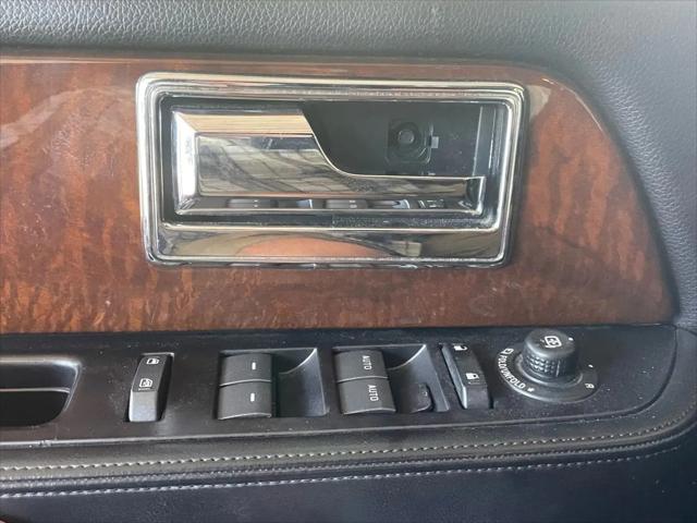 2015 Lincoln Navigator Standard