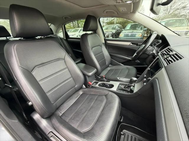 2019 Volkswagen Passat 2.0T Wolfsburg Edition