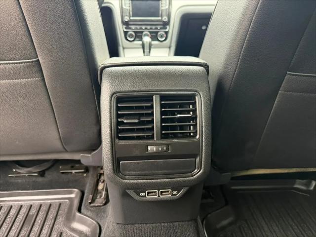 2019 Volkswagen Passat 2.0T Wolfsburg Edition