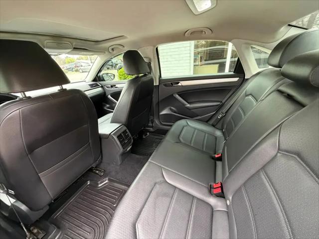 2019 Volkswagen Passat 2.0T Wolfsburg Edition