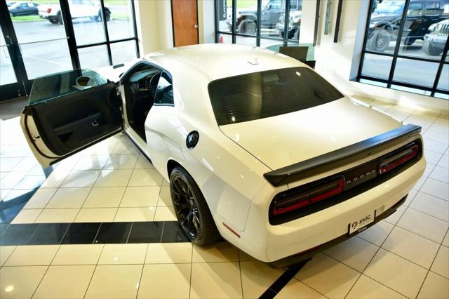 2015 Dodge Challenger SRT Hellcat