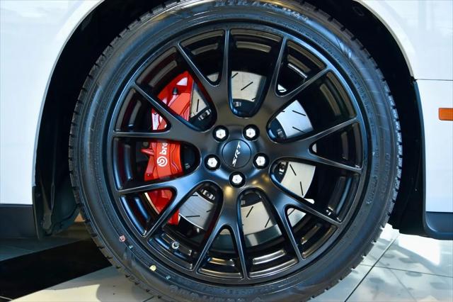 2015 Dodge Challenger SRT Hellcat