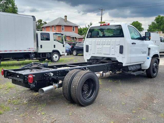 2024 Chevrolet Silverado 6500HD 1WT