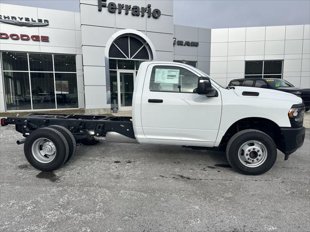 2024 RAM Ram 3500 Chassis Cab RAM 3500 TRADESMAN CHASSIS REGULAR CAB 4X4 60 CA