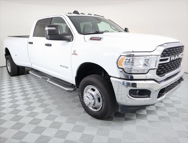 2023 RAM 3500 Big Horn Crew Cab 4x4 8 Box