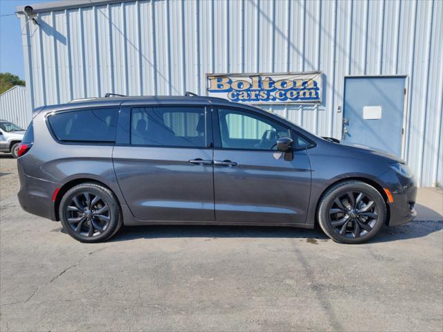 2019 Chrysler Pacifica Touring L Plus