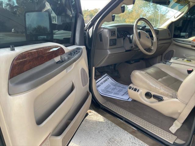 2003 Ford F-250 Lariat 4dr SuperCab 4WD SB
