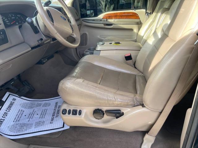 2003 Ford F-250 Lariat 4dr SuperCab 4WD SB