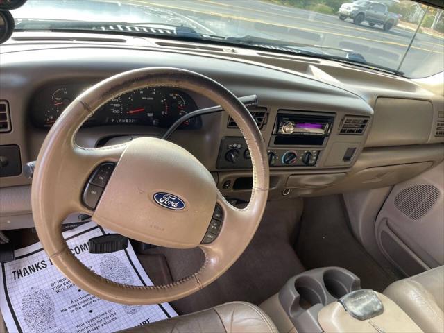 2003 Ford F-250 Lariat 4dr SuperCab 4WD SB