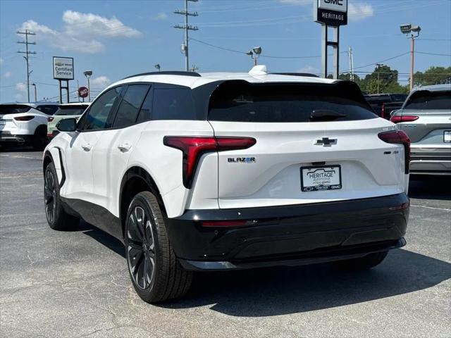 2024 Chevrolet V Blazer eAWD RS