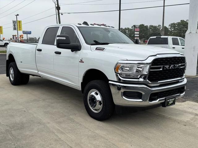 2024 RAM Ram 3500 RAM 3500 TRADESMAN CREW CAB 4X4 8 BOX