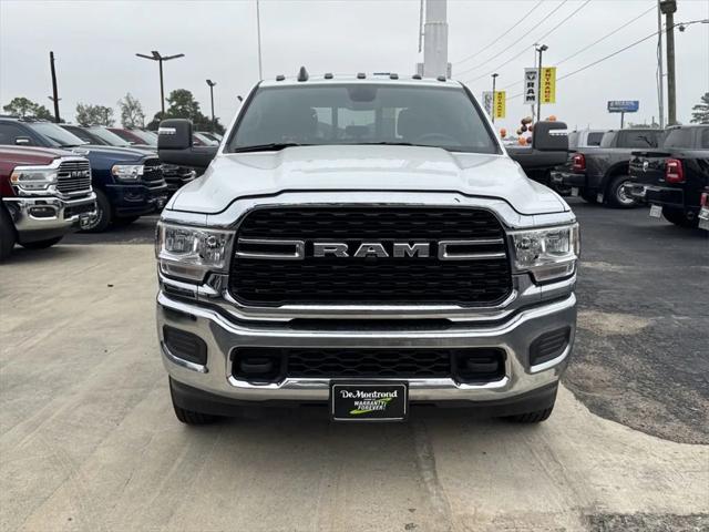 2024 RAM Ram 3500 RAM 3500 TRADESMAN CREW CAB 4X4 8 BOX