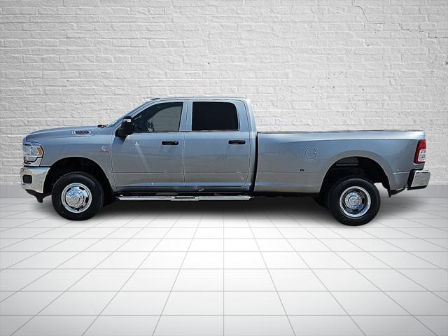 2024 RAM Ram 3500 RAM 3500 TRADESMAN CREW CAB 4X4 8 BOX