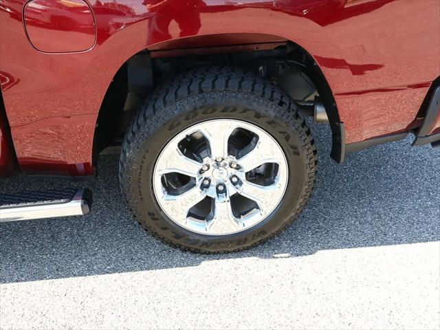 2021 Ram 1500 Big Horn Crew Cab 4x4 5'7" Box