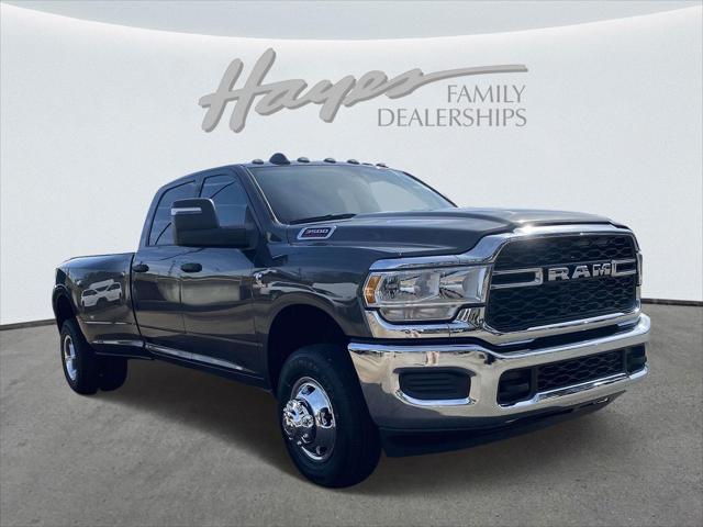 2024 RAM Ram 3500 RAM 3500 TRADESMAN CREW CAB 4X4 8 BOX