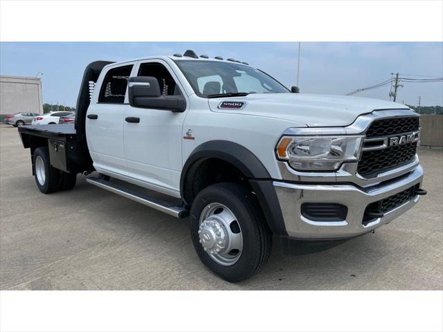 2024 RAM Ram 5500 Chassis Cab RAM 5500 TRADESMAN CHASSIS CREW CAB 4X4 60 CA