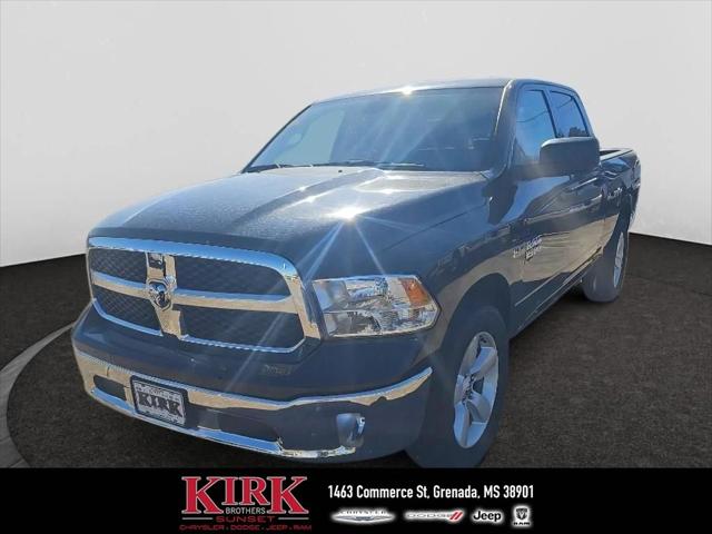 2024 RAM Ram 1500 Classic RAM 1500 CLASSIC TRADESMAN CREW CAB 4X4 64 BOX