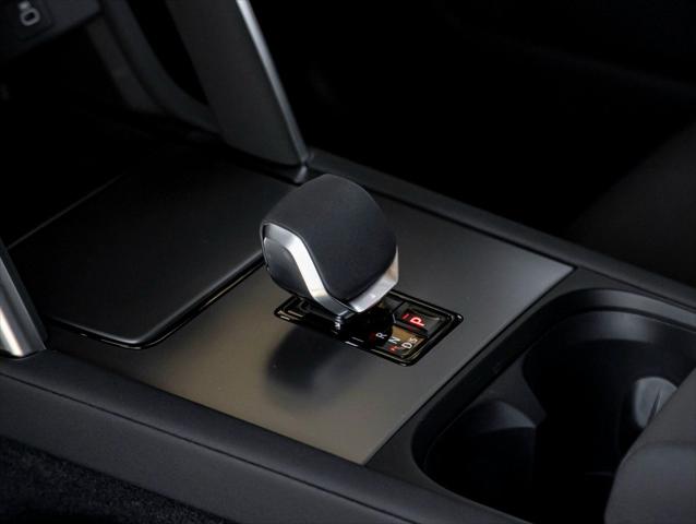 2024 Land Rover Discovery Sport Core S