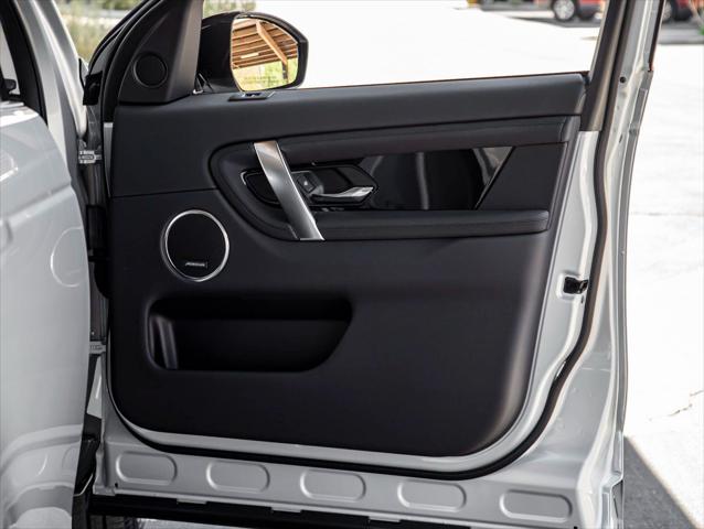 2024 Land Rover Discovery Sport Core S