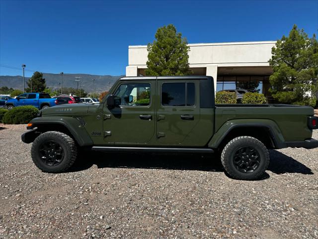 2023 Jeep Gladiator Sport
