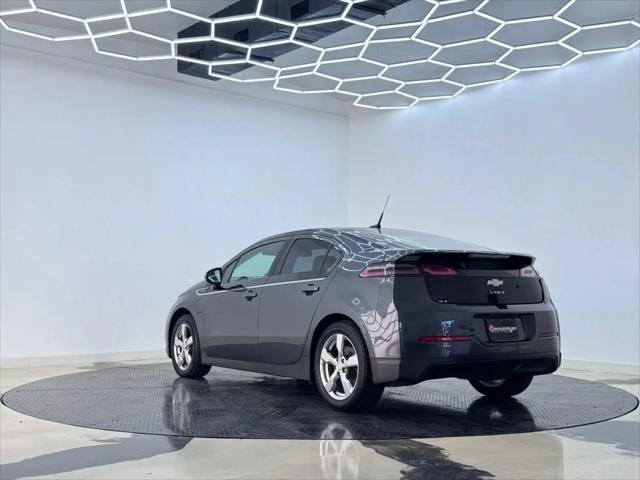 2011 Chevrolet Volt Base