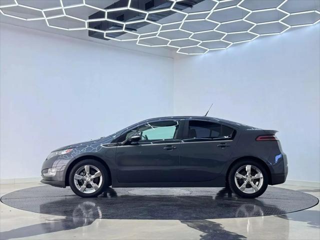 2011 Chevrolet Volt Base