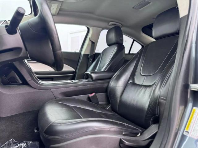 2011 Chevrolet Volt Base