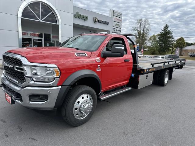 2024 RAM Ram 5500 Chassis Cab RAM 5500 TRADESMAN CHASSIS REGULAR CAB 4X2 120 CA