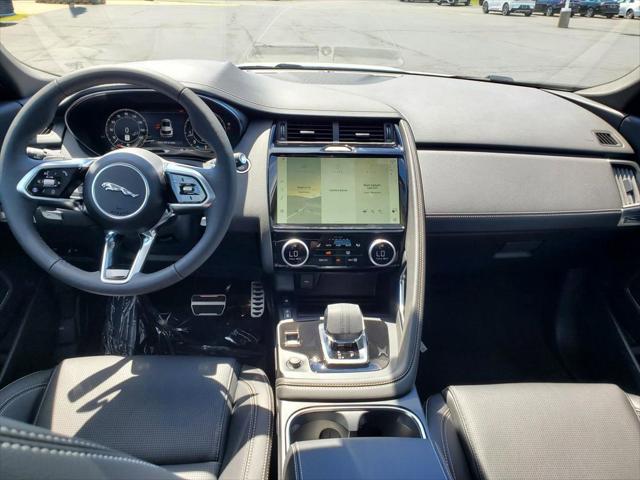2024 Jaguar E-PACE R-Dynamic SE P250 AWD Automatic