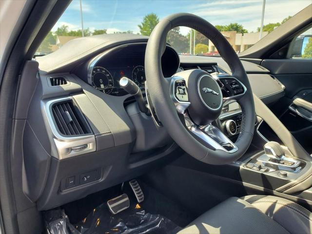 2024 Jaguar E-PACE R-Dynamic SE P250 AWD Automatic