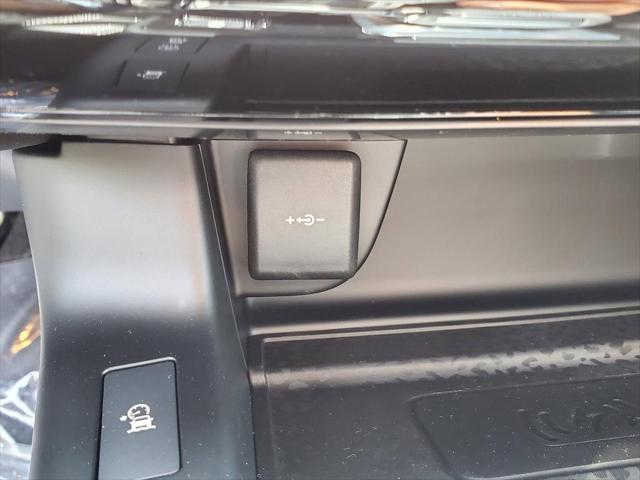 2024 Jaguar E-PACE R-Dynamic SE P250 AWD Automatic