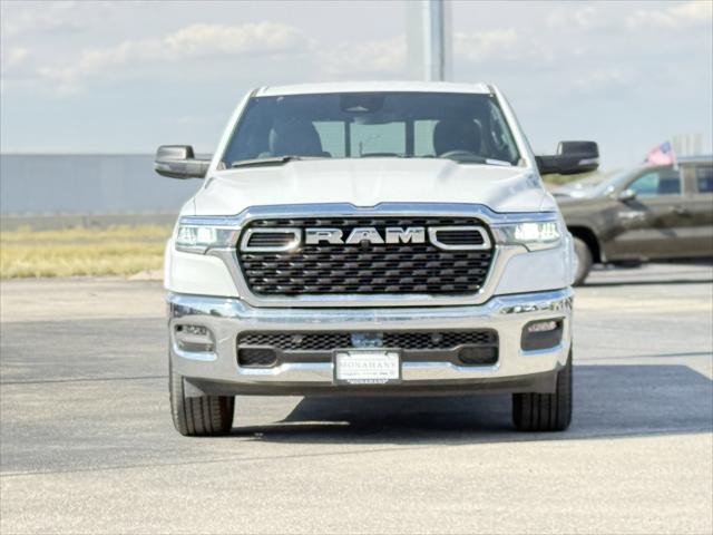2025 RAM Ram 1500 RAM 1500 BIG HORN CREW CAB 4X4 57 BOX