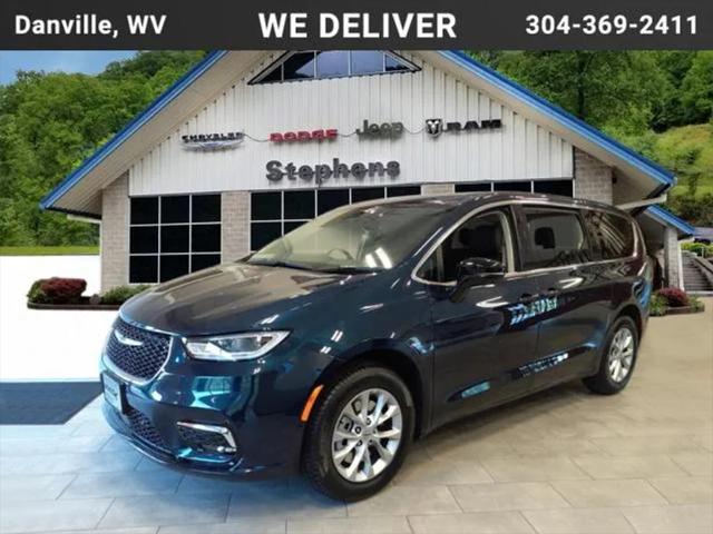 2024 Chrysler Pacifica PACIFICA TOURING L AWD