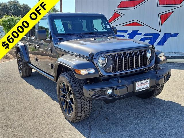 2024 Jeep Gladiator GLADIATOR NIGHTHAWK 4X4