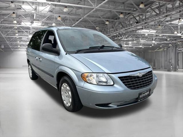 2003 Chrysler Voyager