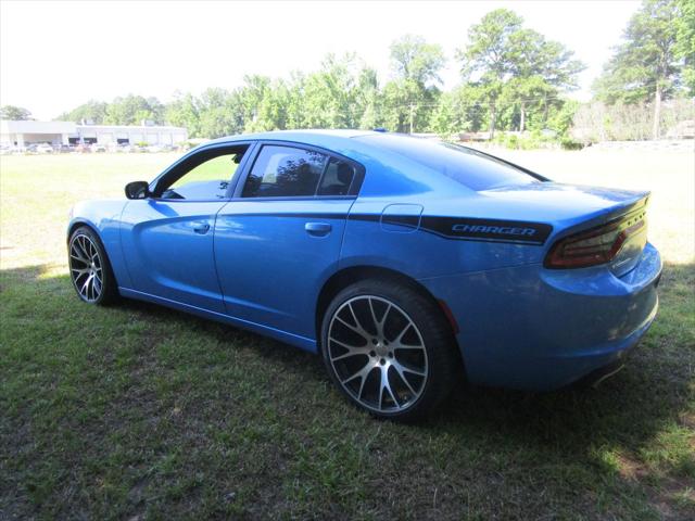 2019 Dodge Charger SXT RWD