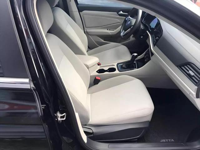 2019 Volkswagen Jetta 1.4T R-Line